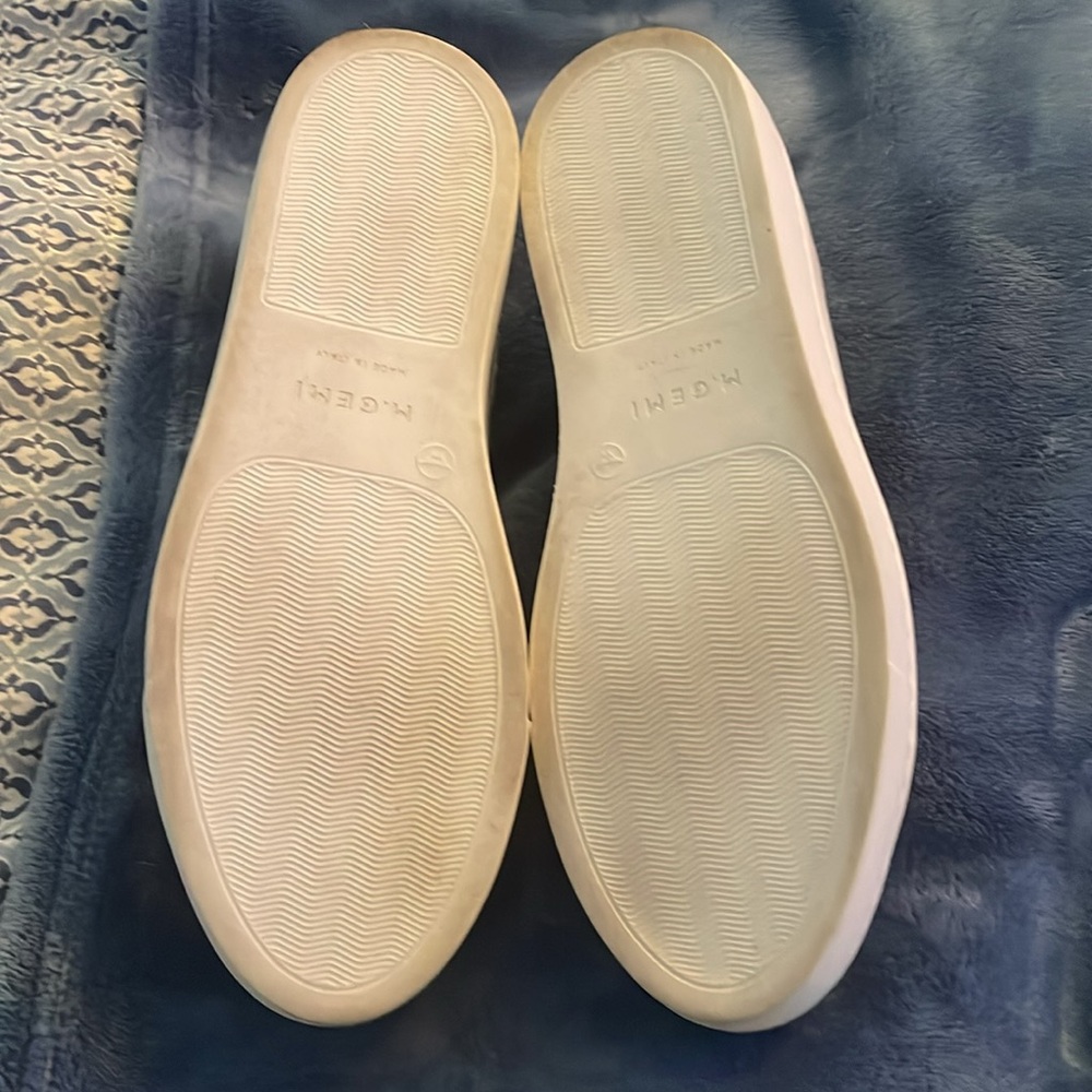M. Gemi white leather sneakers. - Picture 3 of 4
